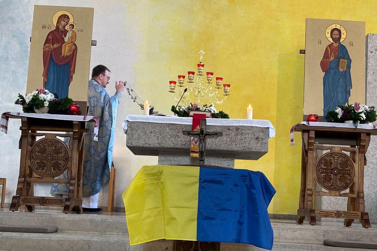 Святкові та поминальні богослужіння